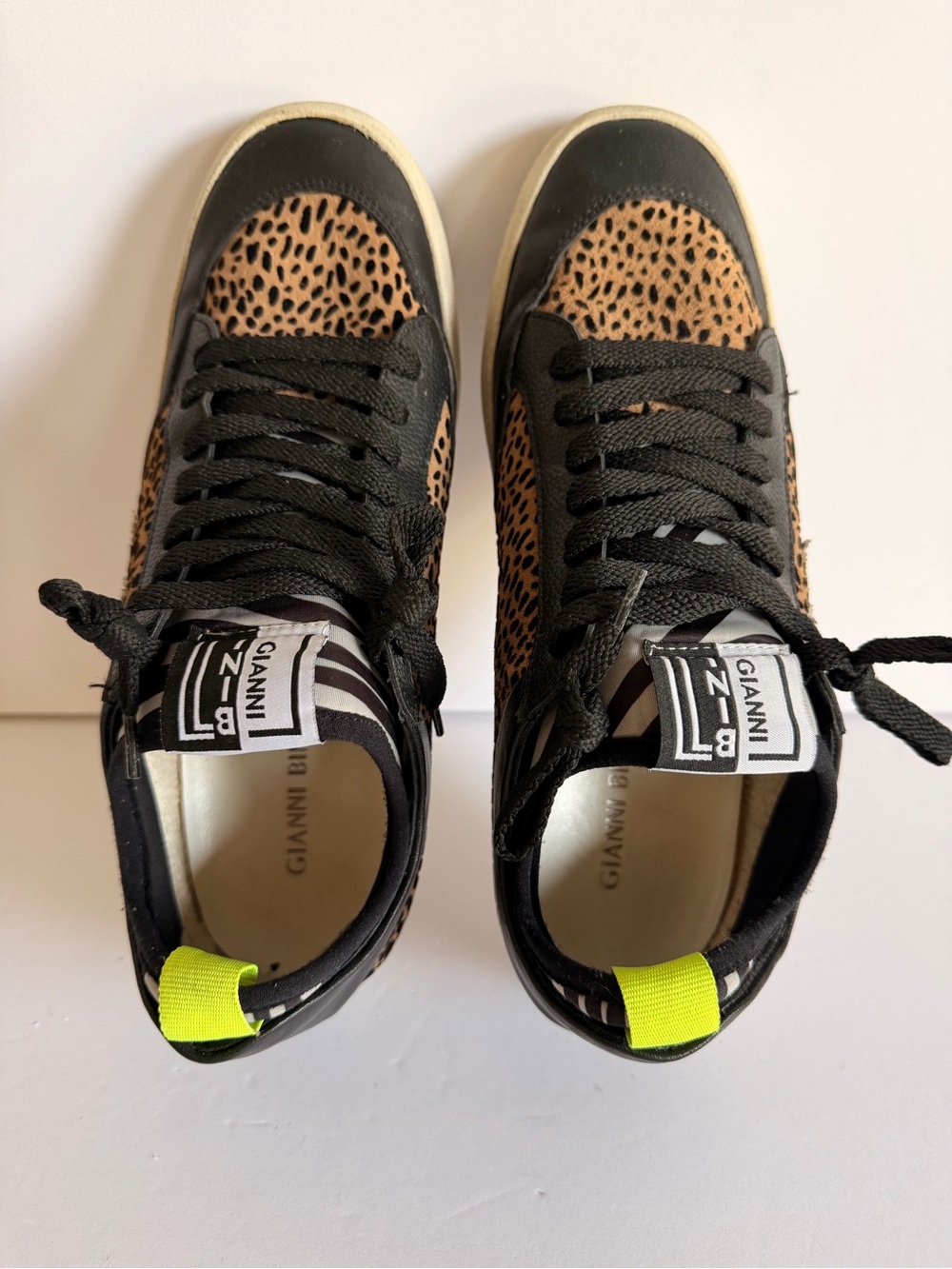 Gianni Bini Kaekko Glitter Star Leopard Sneakers 7.5